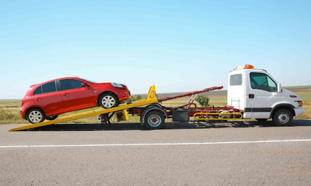 Understanding the Differences Between Heavy-Duty Towing vs. Light-Duty Towing